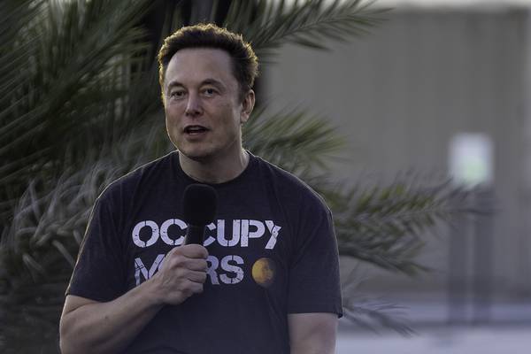 Delaware judge delays trial between Twitter, Elon Musk