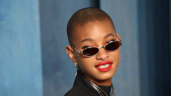 Willow Smith chalks up father's Oscars slap to being human