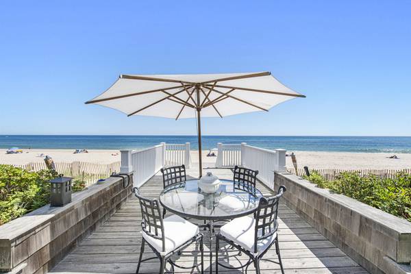 Sprawling Hamptons estate ‘La Dune’ listed for $150 million
