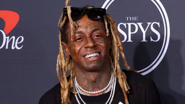 Lil Wayne reveals 'Tha Carter VI' is "coming soon"