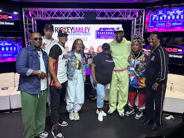 WHQT Hot 105 Rickey Smiley Morning Show Live