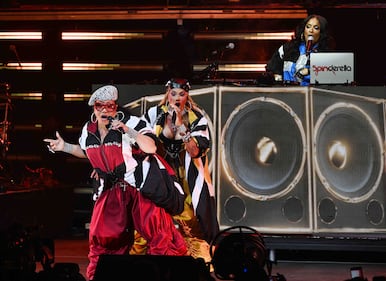 WHQT Hot 105 TLC & Salt-N-Pepa with En Vogue IT'S ICONIC Hard Rock Live
