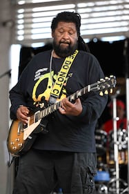 WHQT Hot105 Rhythm By The River with Inner Circle