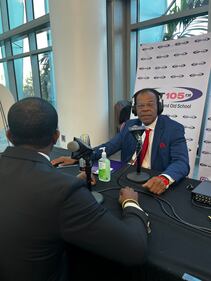 WHQT Hot 105 MLK 5000 Role Models Breakfast