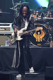 Lionel Richie; Earth Wind & Fire; Seminole Hard Rock Hotel & Casino Hollywood, FL; Sing a Song All Night Long tour