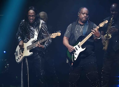 Lionel Richie; Earth Wind & Fire; Seminole Hard Rock Hotel & Casino Hollywood, FL; Sing a Song All Night Long tour