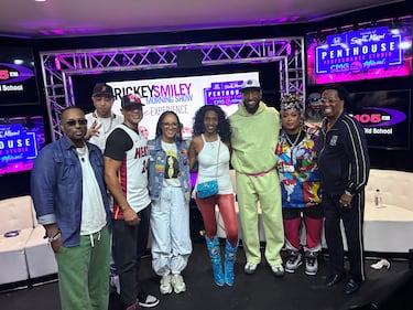 WHQT Hot 105 Rickey Smiley Morning Show Live