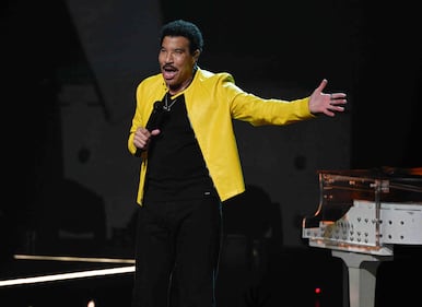 Lionel Richie; Earth Wind & Fire; Seminole Hard Rock Hotel & Casino Hollywood, FL; Sing a Song All Night Long tour
