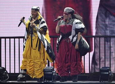 WHQT Hot 105 TLC & Salt-N-Pepa with En Vogue IT'S ICONIC Hard Rock Live