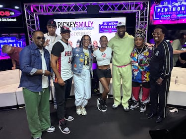 WHQT Hot 105 Rickey Smiley Morning Show Live