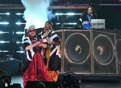 WHQT Hot 105 TLC & Salt-N-Pepa with En Vogue IT'S ICONIC Hard Rock Live