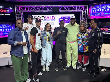 WHQT Hot 105 Rickey Smiley Morning Show Live