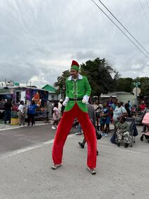 WHQT Hot105  WEDR 99JAMZ 18th Annual Christmas on 15th Ave