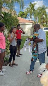 WHQT WEDR Hot 105 99Jamz Holiday Food Drop-Off Caravan