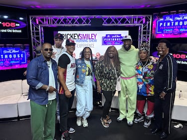 WHQT Hot 105 Rickey Smiley Morning Show Live