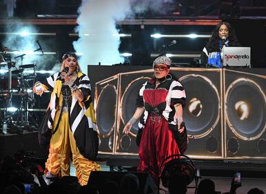 WHQT Hot 105 TLC & Salt-N-Pepa with En Vogue IT'S ICONIC Hard Rock Live
